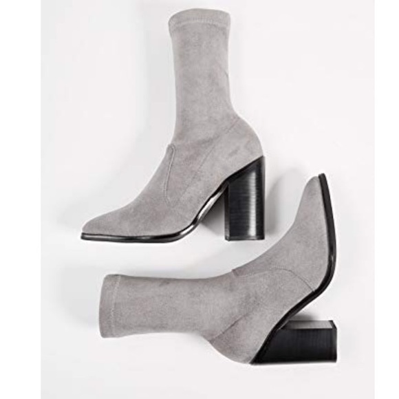 NWT  Suede Sol Sana boots in grey 𗁦 Festival boots 👢🤍 - Picture 1 of 8